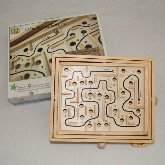NIB Wooden Labyrinth Game - Picture 12 of 12